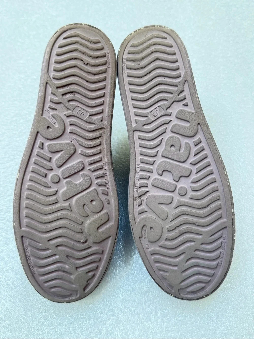Native Slip-On Shoes in Mauve with Speckled Tan Toecaps